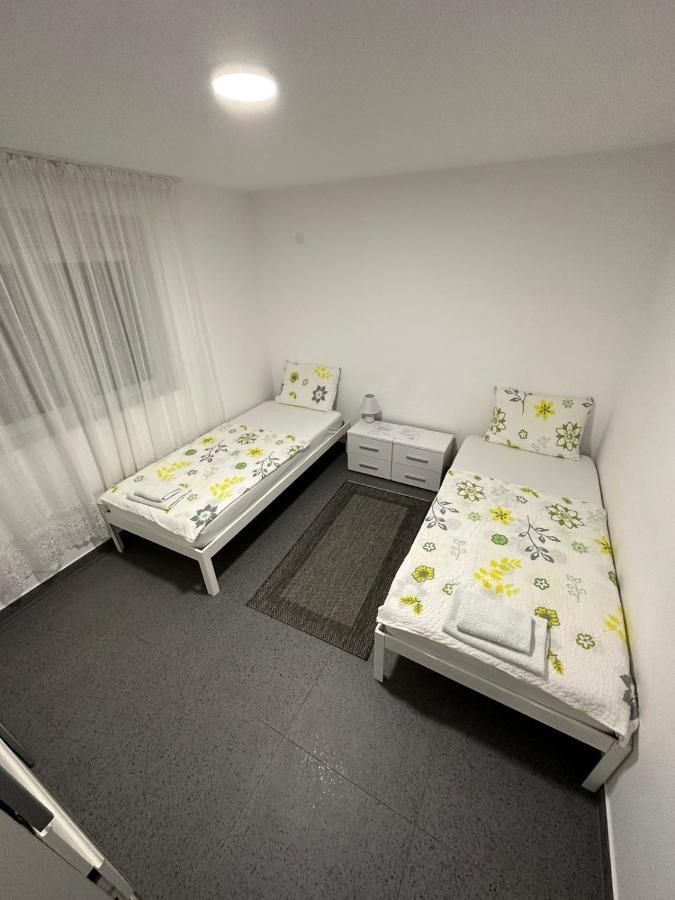Angelikatos Apartment Golubac Luaran gambar